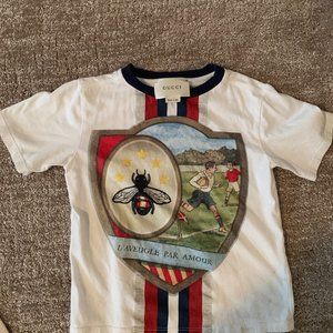Gucci boy size 5 t shirt bee L'Aveugle Par Amour